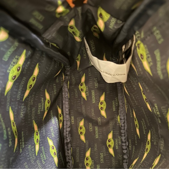 Loungefly Star Wars Grogu “Baby Yoda” Mini Backpack - Picture 8 of 9